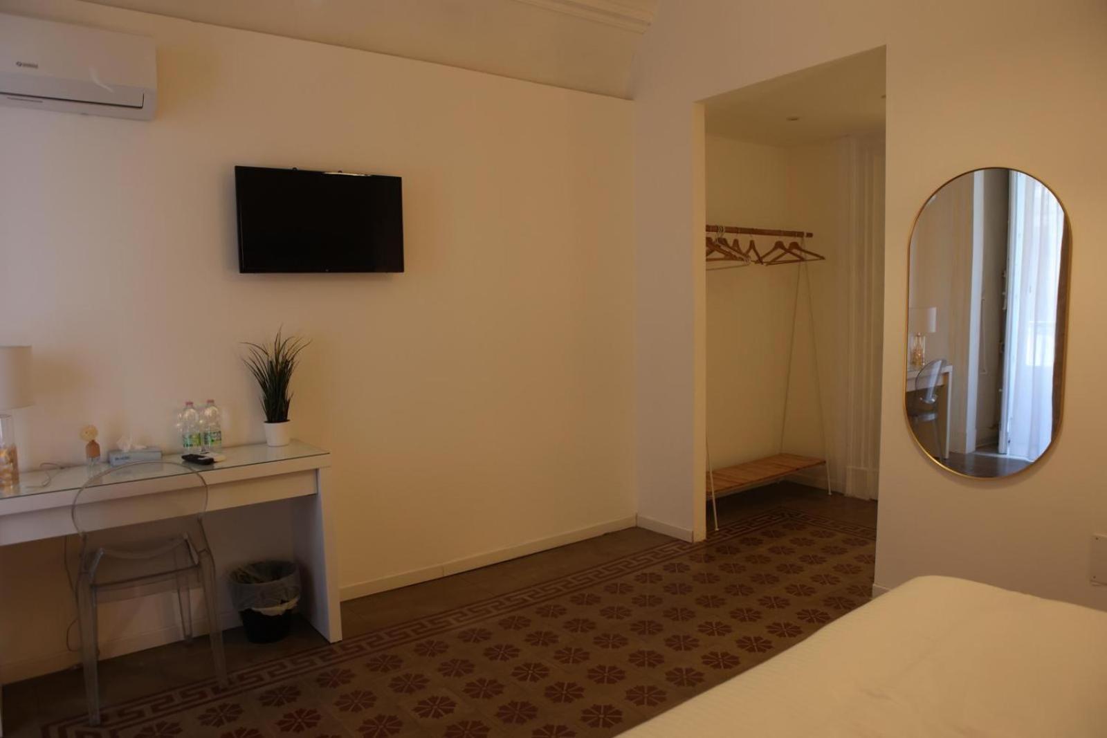 Boutique Rooms B&B CTA Exterior foto